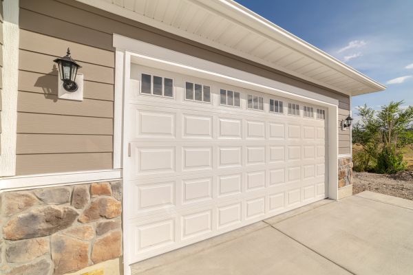 Garage Lifting in Redford